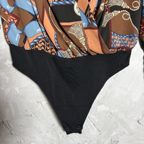 Aritzia Babaton Ambrose Contour Bodysuit SIZE XS Long Sleeve V-Neck Blouse - Picture 10 of 11